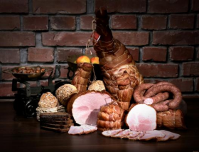 Мясо и копчености